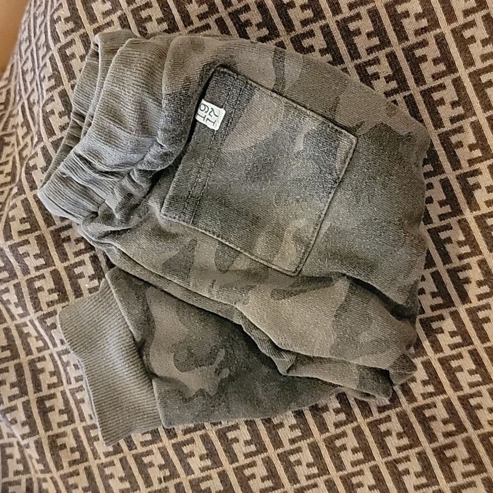 Sovereign Code Boys Army Jogger Camoflague Size 18m
